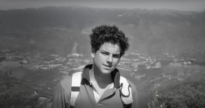 青年人、電腦、聖方濟