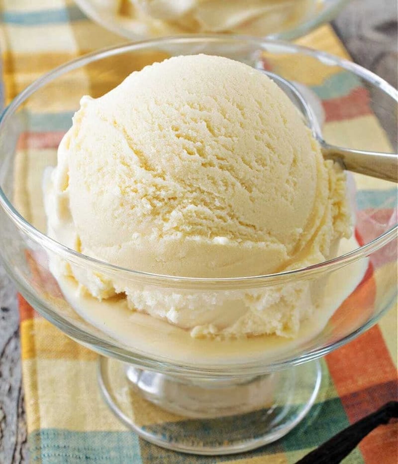 BOLA DE HELADO DE VAINILLA