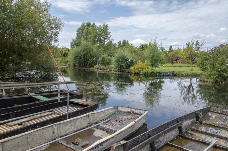 LES HORTILLONAGES D'AMIENS A 90KM