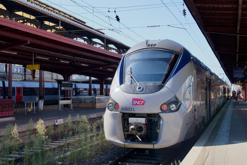 GARE SNCF DE RUE A 14KM