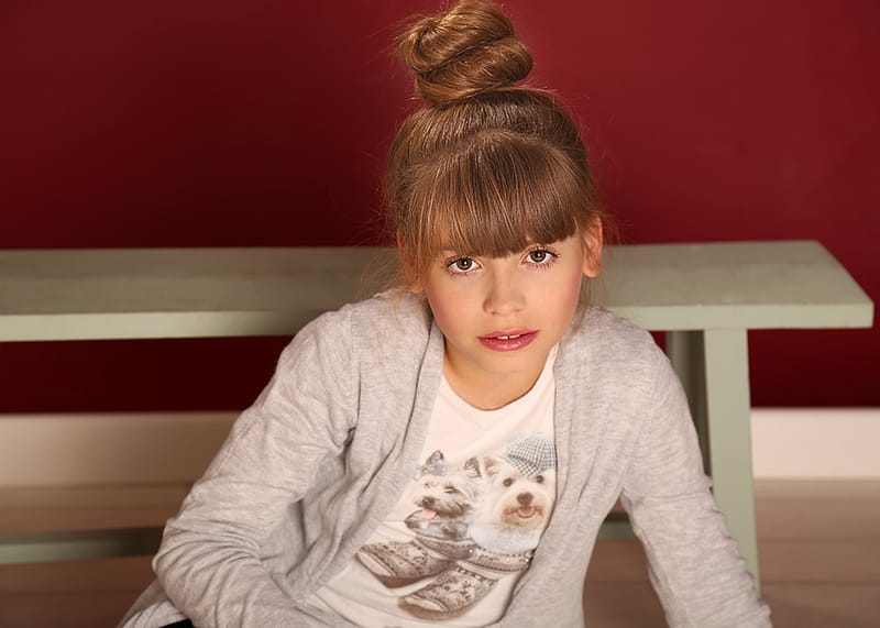 אוטוטו הילדה הופכת לנערה, וזו ההזדמנות להתפנק בסט תמונות לחגיגה, לה, או לכל המשפחה.