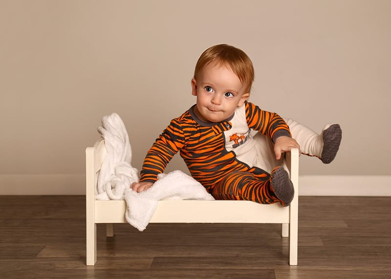 איזה גיל מדהים לצילומים! יום הולדת ראשון - איך לא, חגיגה?! מומלץ עם עוגה.