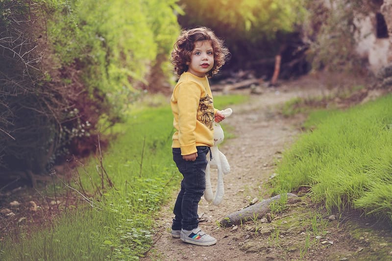 גיל 3 כמה מרגש! הרגע שבו הקטנצ'יק הופך לגברבר קטן, מסופר. והשיער?! לפחות יישארו לנו בתמונות למזכרת.
