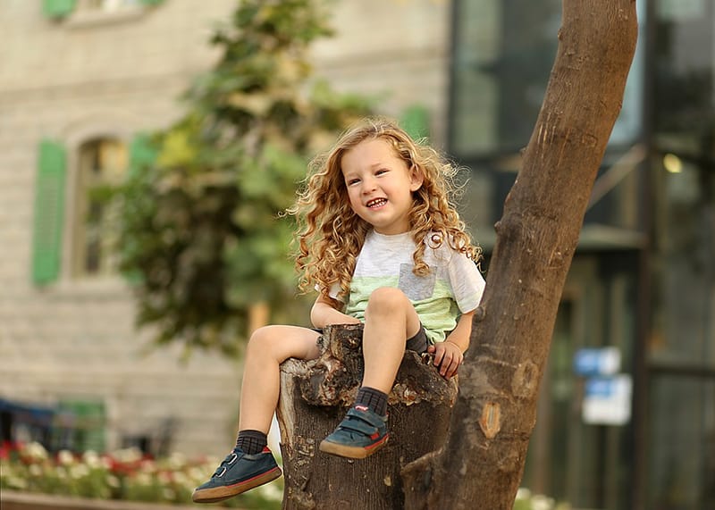 גיל 3 כמה מרגש! הרגע שבו הקטנצ'יק הופך לגברבר קטן, מסופר. והשיער?! לפחות יישארו לנו בתמונות למזכרת.