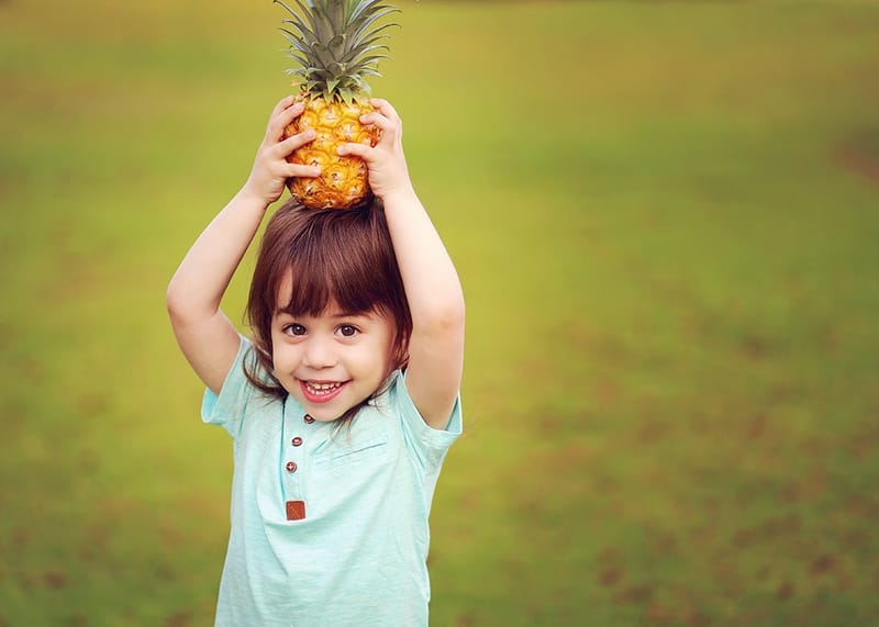 גיל 3 כמה מרגש! הרגע שבו הקטנצ'יק הופך לגברבר קטן, מסופר. והשיער?! לפחות יישארו לנו בתמונות למזכרת.