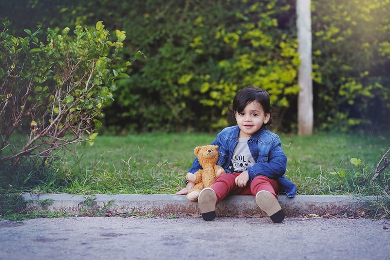 גיל 3 כמה מרגש! הרגע שבו הקטנצ'יק הופך לגברבר קטן, מסופר. והשיער?! לפחות יישארו לנו בתמונות למזכרת.