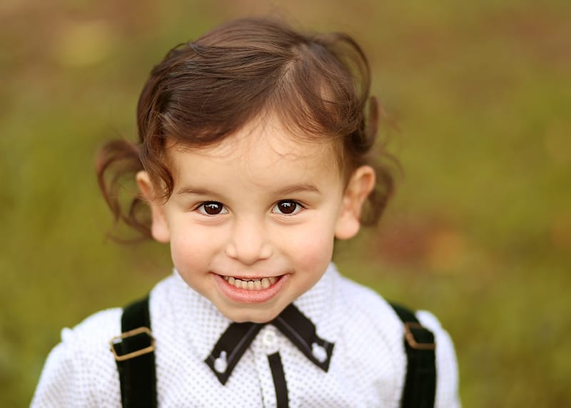 גיל 3 כמה מרגש! הרגע שבו הקטנצ'יק הופך לגברבר קטן, מסופר. והשיער?! לפחות יישארו לנו בתמונות למזכרת.