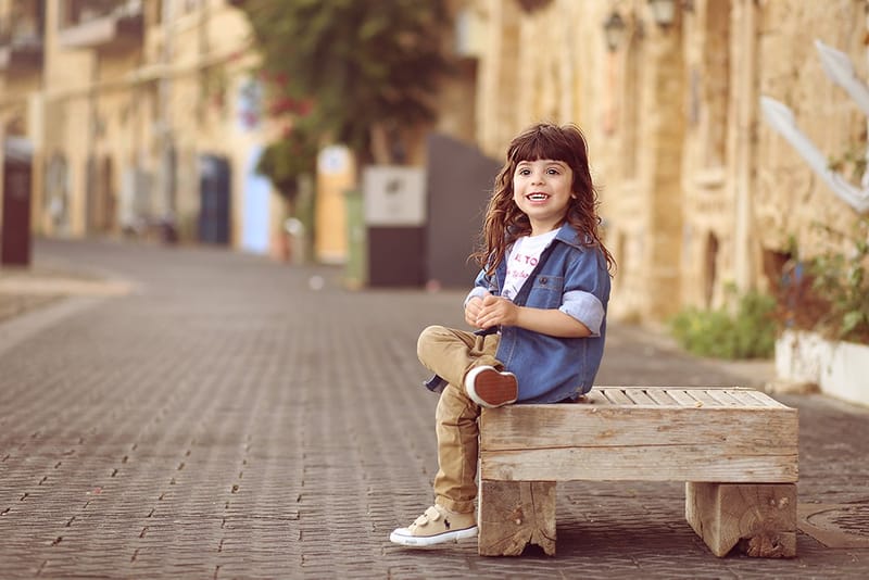 גיל 3 כמה מרגש! הרגע שבו הקטנצ'יק הופך לגברבר קטן, מסופר. והשיער?! לפחות יישארו לנו בתמונות למזכרת.