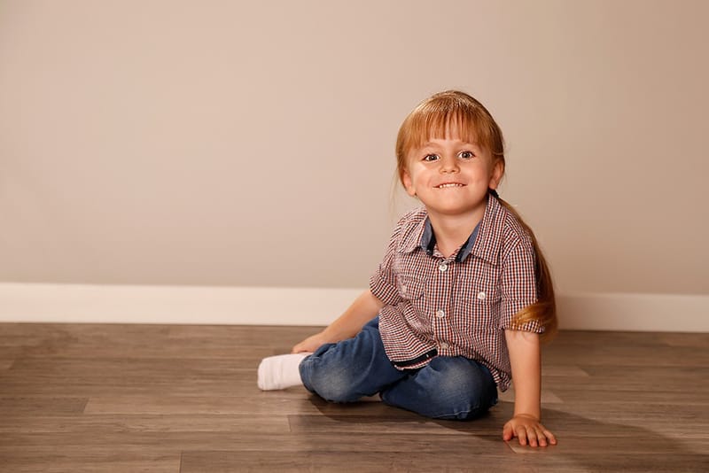 גיל 3 כמה מרגש! הרגע שבו הקטנצ'יק הופך לגברבר קטן, מסופר. והשיער?! לפחות יישארו לנו בתמונות למזכרת.