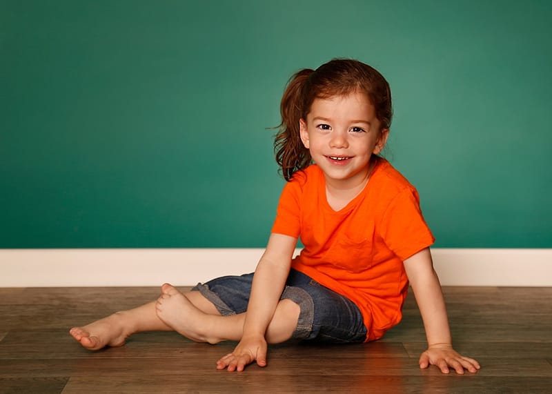 גיל 3 כמה מרגש! הרגע שבו הקטנצ'יק הופך לגברבר קטן, מסופר. והשיער?! לפחות יישארו לנו בתמונות למזכרת.