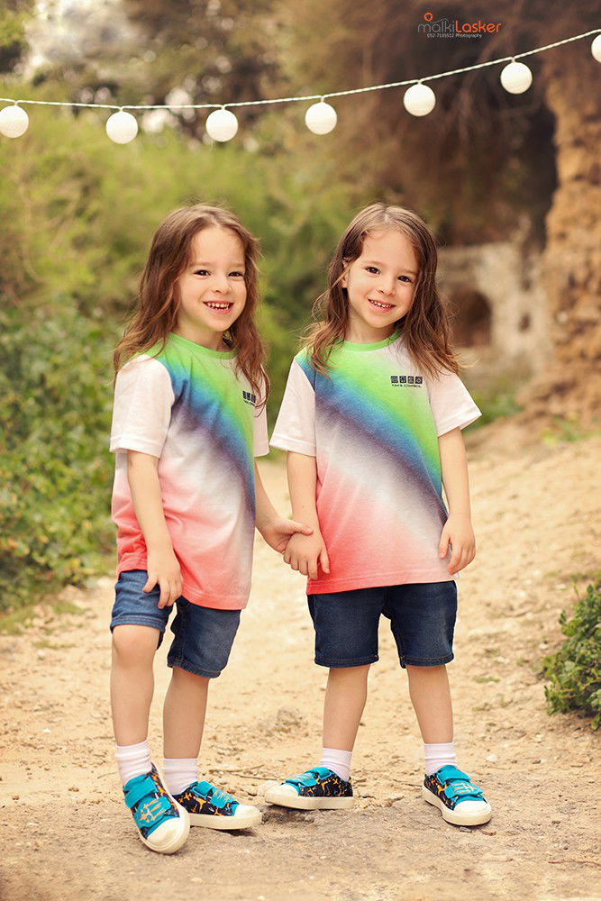 גיל 3 כמה מרגש! הרגע שבו הקטנצ'יק הופך לגברבר קטן, מסופר. והשיער?! לפחות יישארו לנו בתמונות למזכרת.