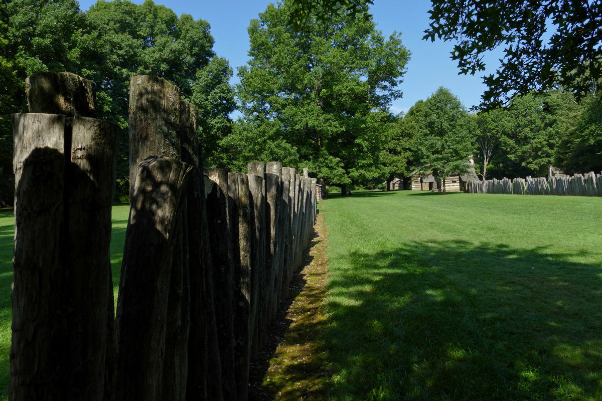 <<<<<<<<<<<<>>>>>>>>>>>>