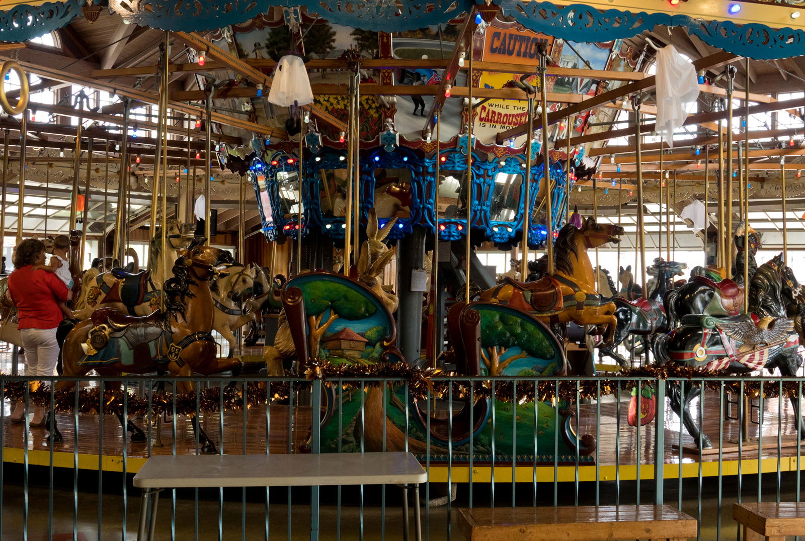 <<<<<<<<<<<<>>>>>>>>>>>>