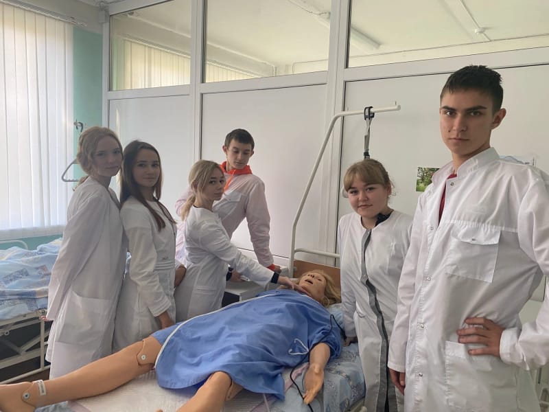 Экскурсия группы 224 в симуляционную лабораторию