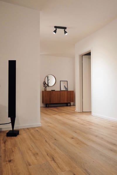What Type of Hardwood Flooring Should You Choose?