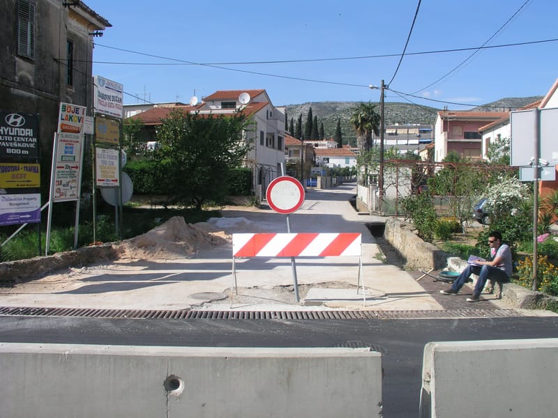 PRIVREMENA REGULACIJA PROMETA