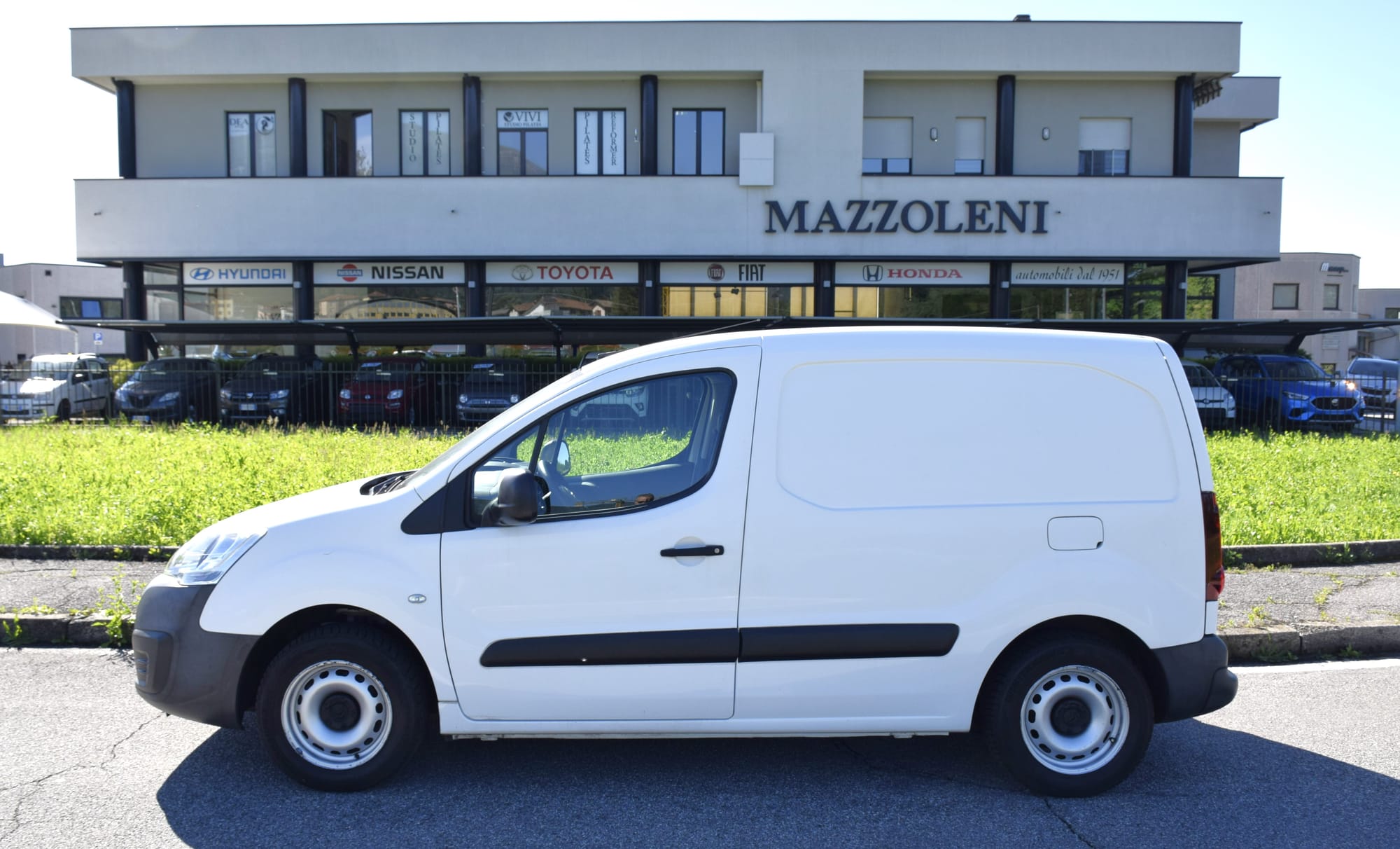 Citroen Berlingo Van 1.5 BlueHdi 100cv. Autocarro 3 posti