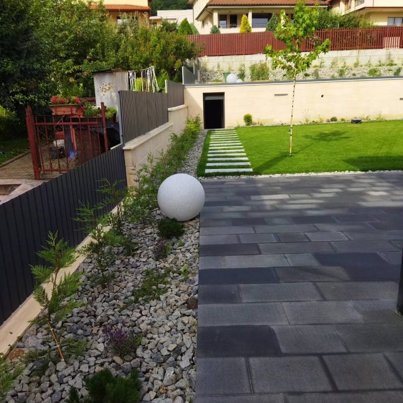 Amenajare curte privata 