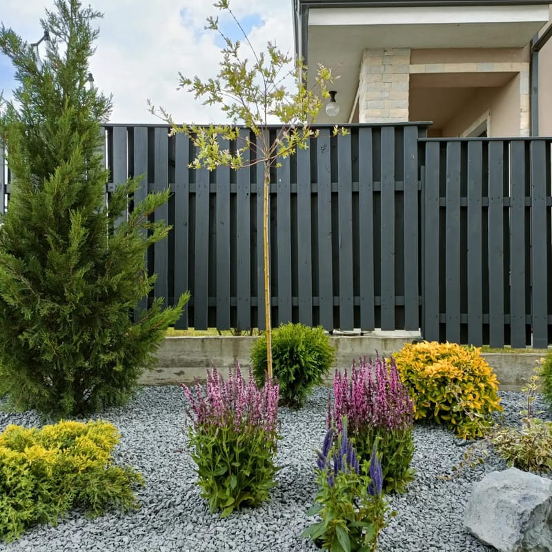 Culori și texturi, într-o grădină chic.