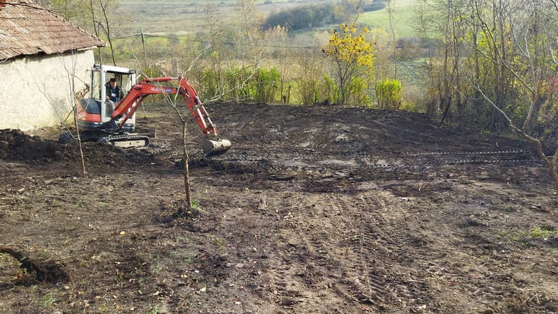 Pregatire teren pentru amenajare 