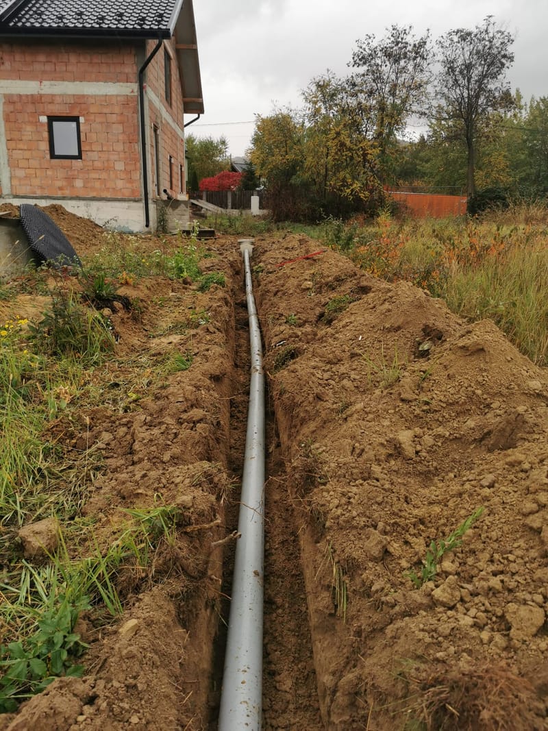 Sapatura conducte apa/gaz/canalizare