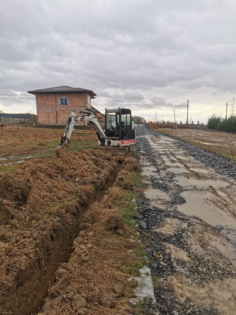 Sapatura conducte apa/gaz/canalizare