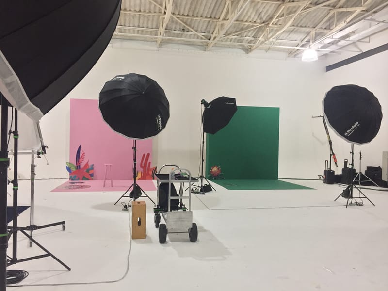 cenários montados em estúdio para foto e vídeo