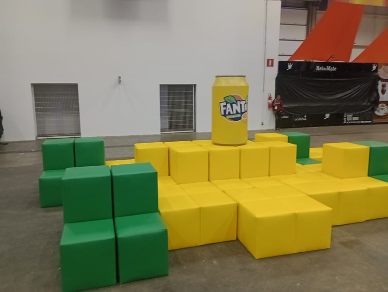 Lounge Fanta e caixa Cosplay