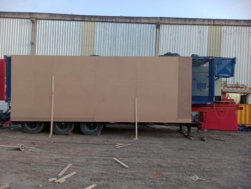 Carreta de apoio Ifood para Bloco do Abrava e da Pabllo Vittar