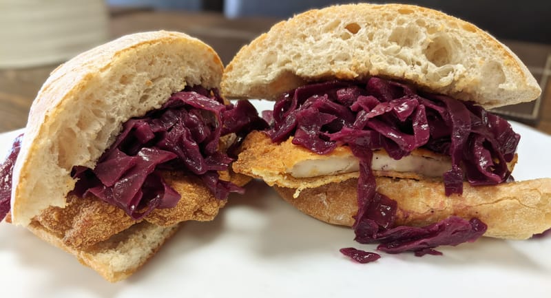 Red cabbage schnitzel