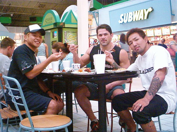 Abe Iroyuki y Taisho, Miami