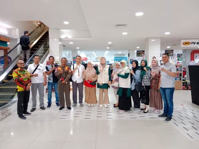 TENTANG image