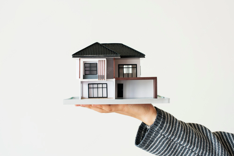 REAL ESTATE / CADASTRAL REGISTRY OFFICE