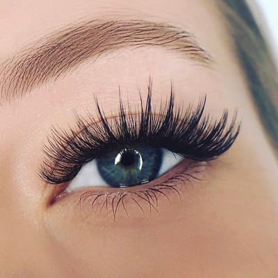 EYELASHES EXTENSIONS