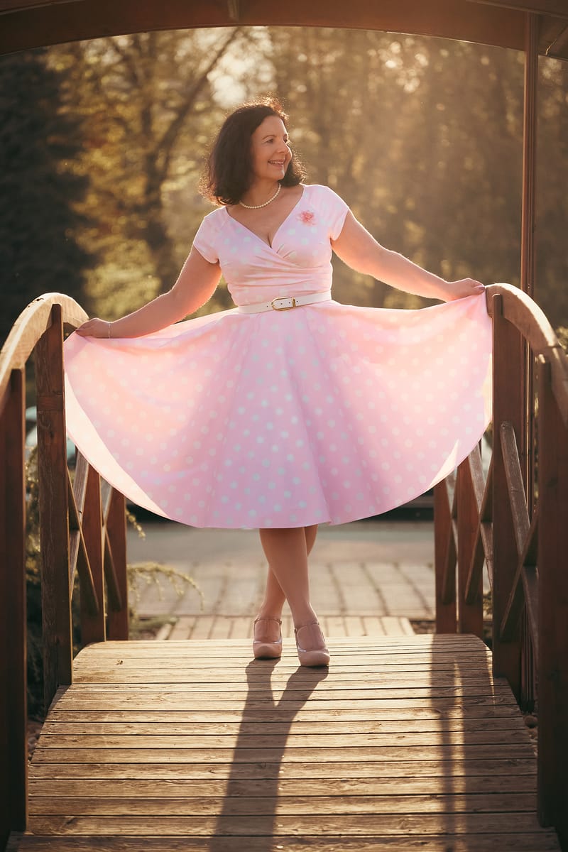 Chcete udělat radost sobě, nebo někomu blízkému? Krásné fotografie pořízené v ateliéru, venku v přírodě, nebo jiném Vašem oblíbeném místě, budou jistě tou správnou volbou.