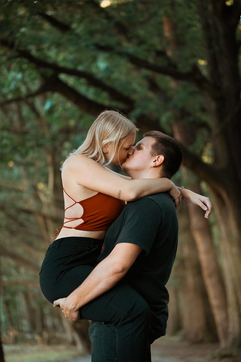 Chcete udělat radost sobě, nebo někomu blízkému? Krásné fotografie pořízené v ateliéru, venku v přírodě, nebo jiném Vašem oblíbeném místě, budou jistě tou správnou volbou.