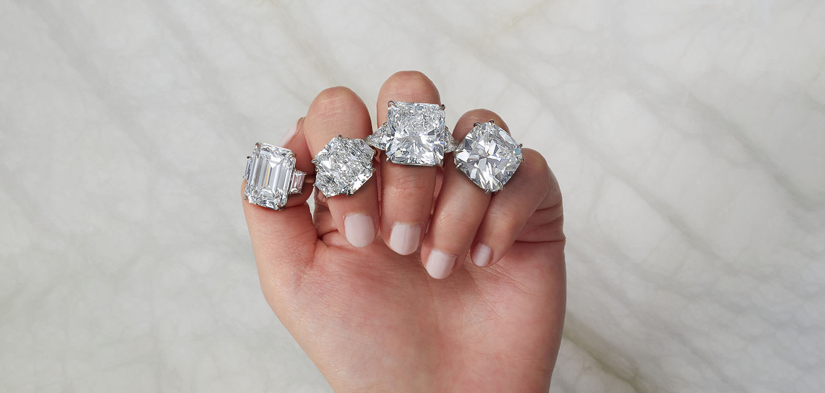 How Many Carats Should An Engagement Ring Be?