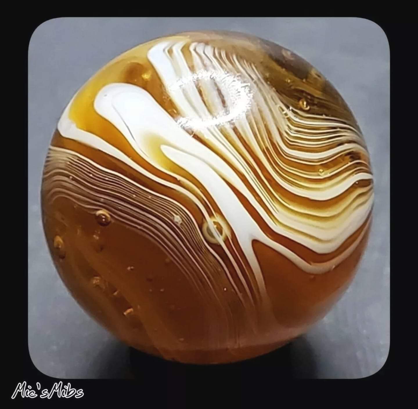 $30 5/8"+ Peltier Amber Feathered Slag WET MINT