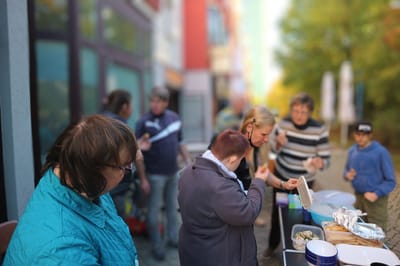 Exhibition Bong Bong