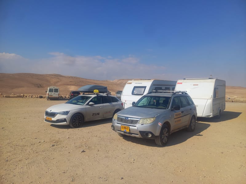 פתרונות שינוע לבעלי קרוואנים שאין להם רכב עם וו גרירה