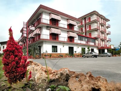 HOTEL RISTORANTE 1+1