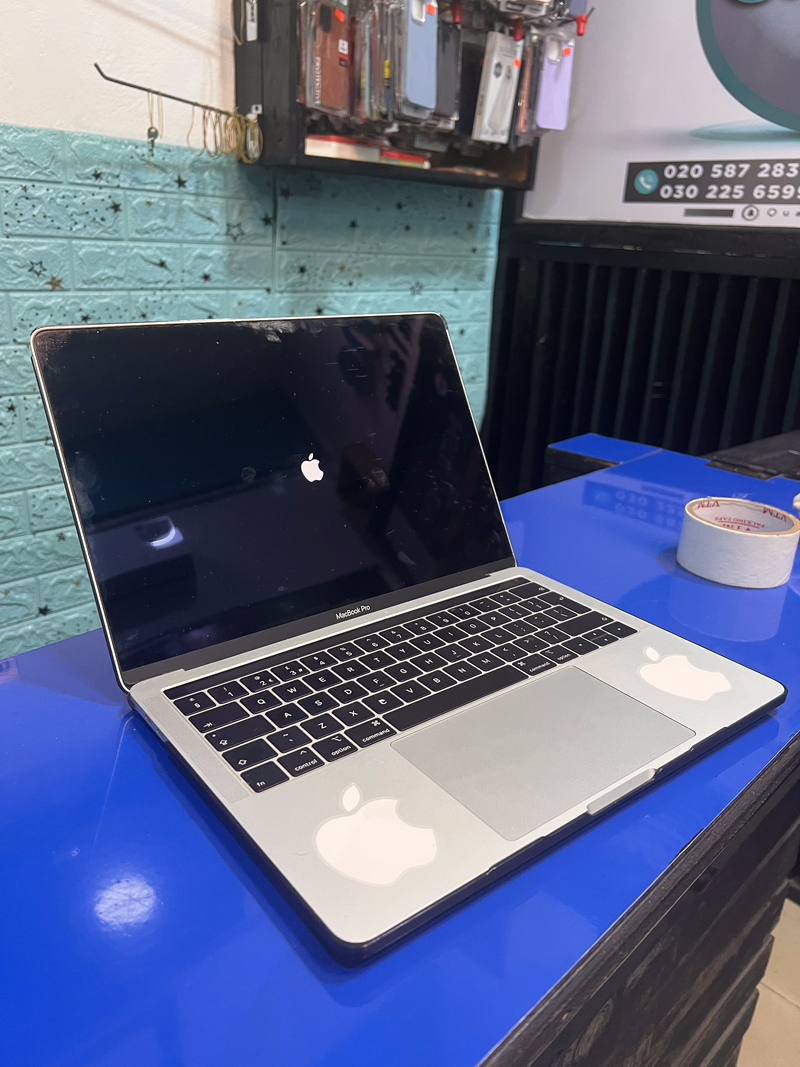 UK USED MACBOOKS QuaBuy Ghana