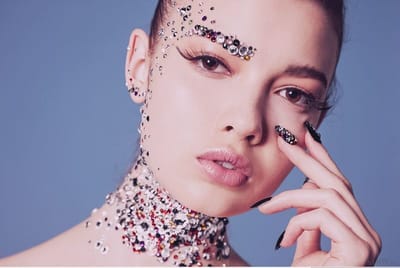 9 Xu hướng trang điểm bạn không thể bỏ qua 2023