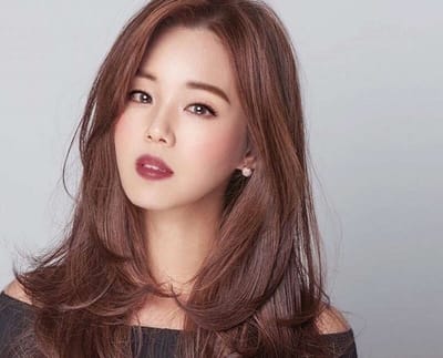 Top 20 màu tóc cho da ngăm dẫn đầu xu hướng 2023