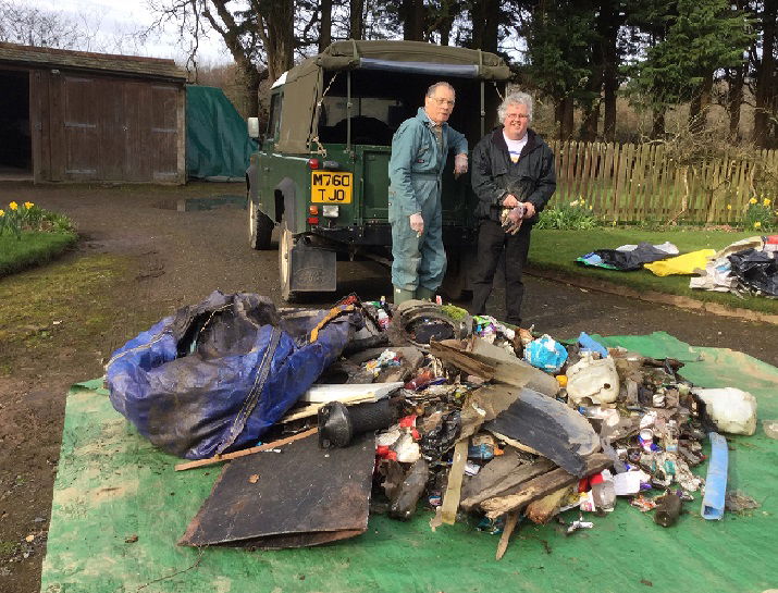 Joh & Peter sorting the "produce" from the litter pick