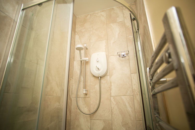 Commercial x4 Flat New Build 