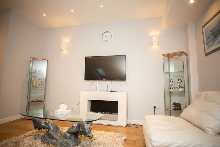 Commercial x4 Flat New Build 