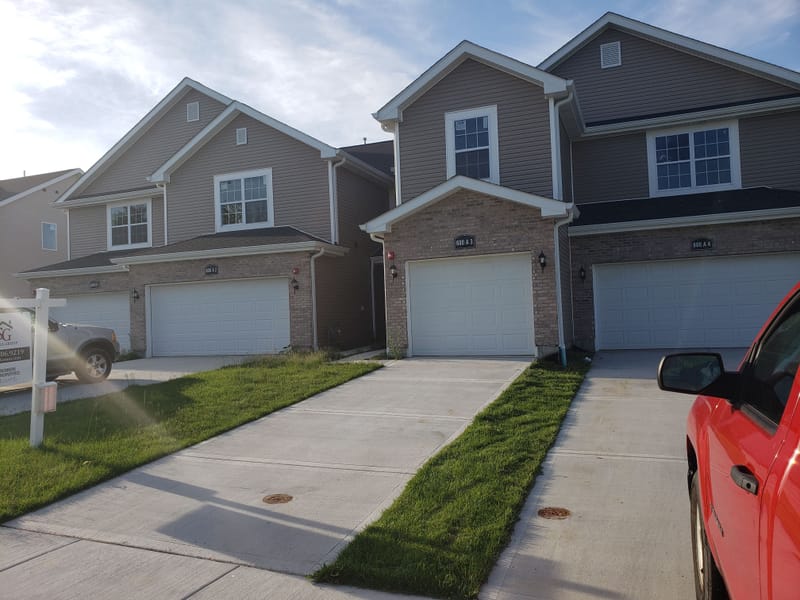 RESIDENTIAL &amp; COMMERCIAL PAINTING