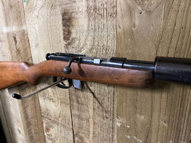 Webley and Scott 410 bolt action Suppressed shotgun - £250