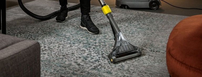 TAPIJTEN EN VLOERBEDEKKING